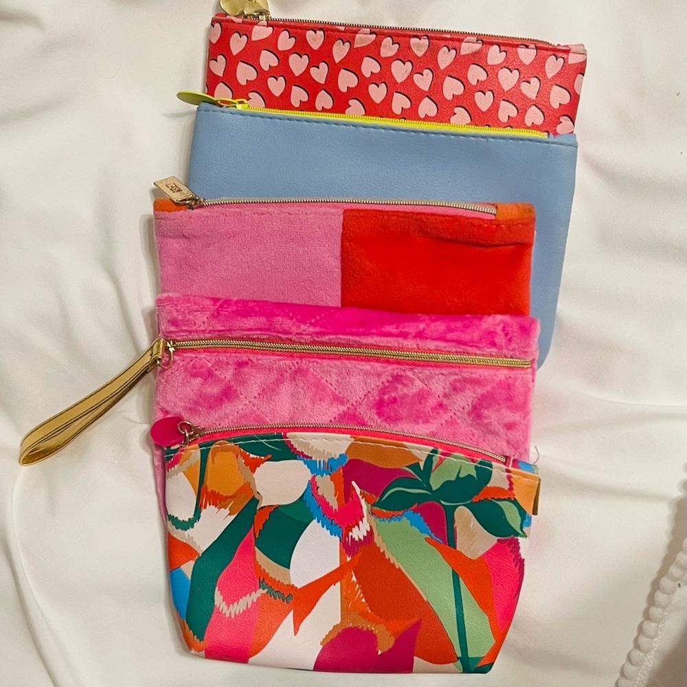Ipsy Cosmetics Bags Lot